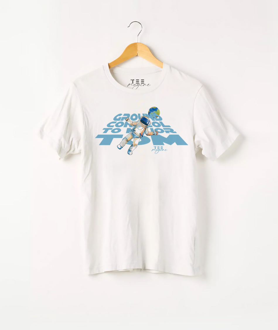 T Shirt : “Ground control“